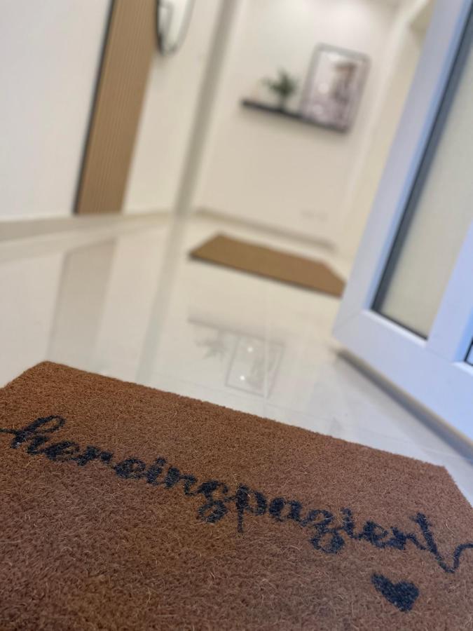 Ferienwohnung Am Weinberg Boetzingen エクステリア 写真